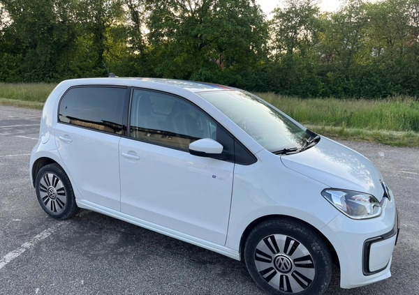 Volkswagen up! cena 64747 przebieg: 49000, rok produkcji 2018 z Warszawa małe 497